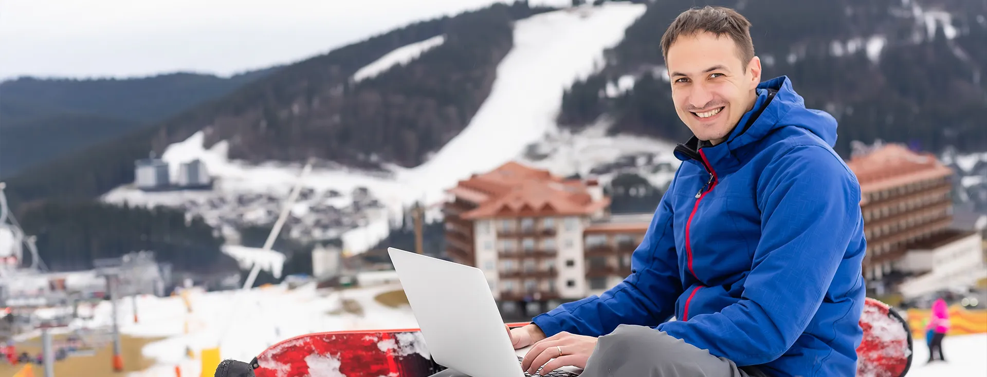 Przedsiębiorca ubiegający się o pożyczkę dla firm pod zastaw podczas sezonu zimowego